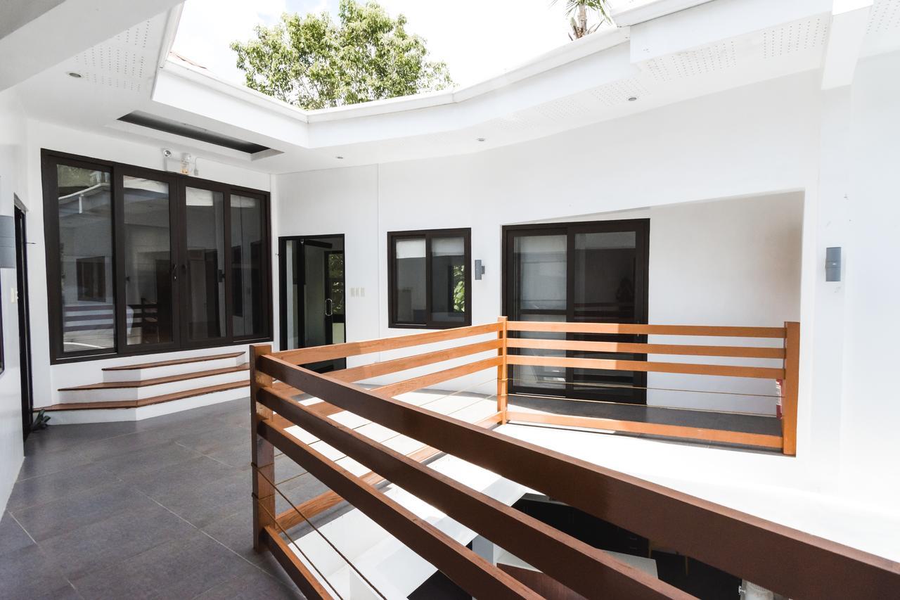 Villa The Whitehouse By The Sea Panglao Exterior foto